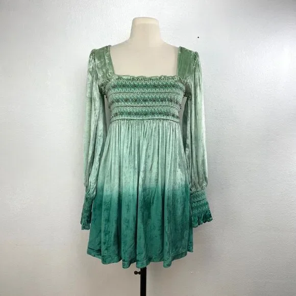 Urban Outfitters Green Velvet Dress Med Rhinestone Fairy Festival Boho Romantic - Picture 12 of 14